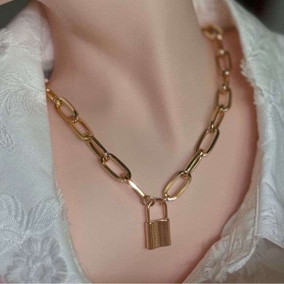NEW | 14K Gold Plated Lock Pendant Necklace - Picture 3 of 3